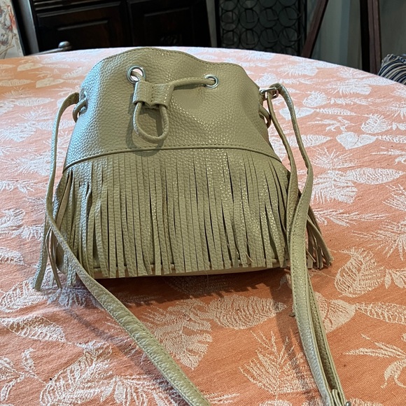 Handbags - Fringe faux Leather Crossbody Bag - Tan